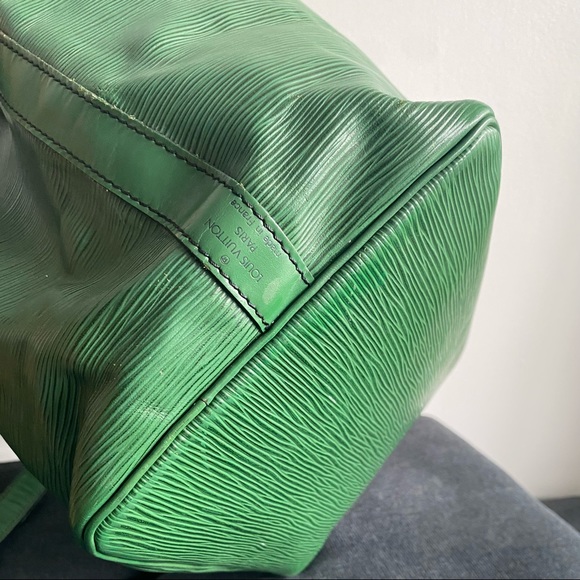 🔴SOLD on VC🔴 Louis Vuitton Petit Noé shoulder bag epi leather - Picture 7 of 14